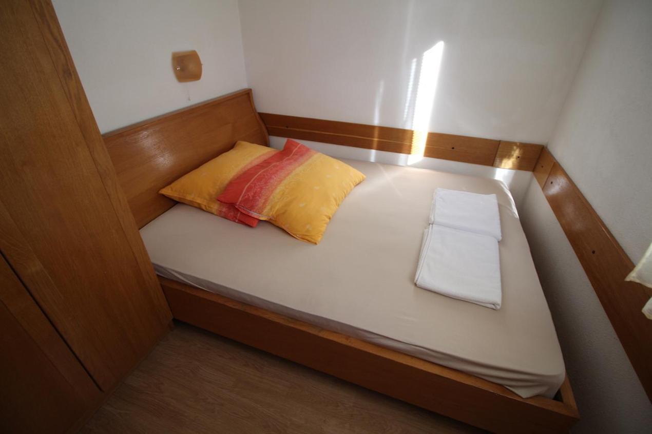Apartments Helena Zadar Vrsi Eksteriør billede